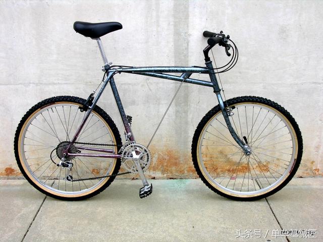 山地自行车全面图，山地世界杯赛场的9辆顶级XC硬尾山地车