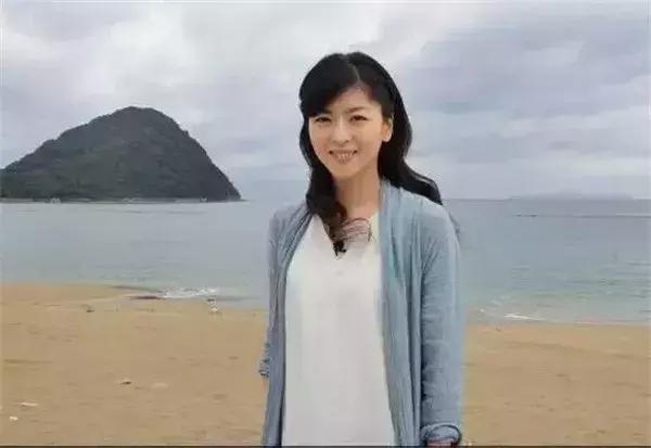 日本女星拍的港片，盘点经典港片中的日籍女星