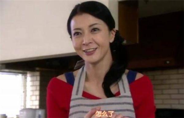 日本女星拍的港片，盘点经典港片中的日籍女星