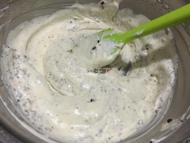 家庭自制冰淇淋，自己在家怎么做但又好吃的冰淇淋（家庭自制万能冰激凌公式）