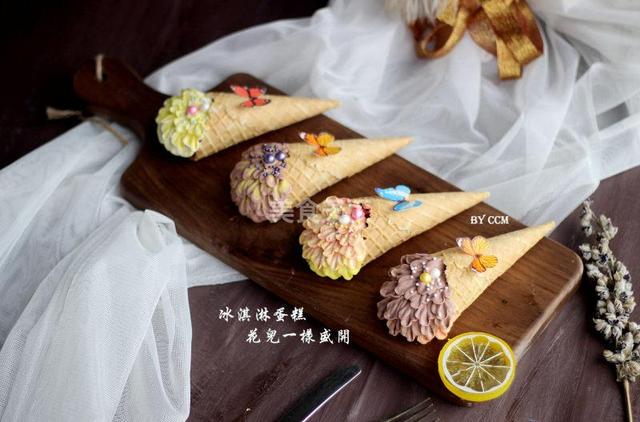 家庭自制冰淇淋，自己在家怎么做但又好吃的冰淇淋（家庭自制万能冰激凌公式）