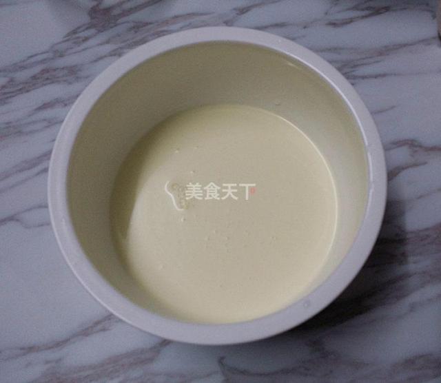 家庭自制冰淇淋，自己在家怎么做但又好吃的冰淇淋（家庭自制万能冰激凌公式）
