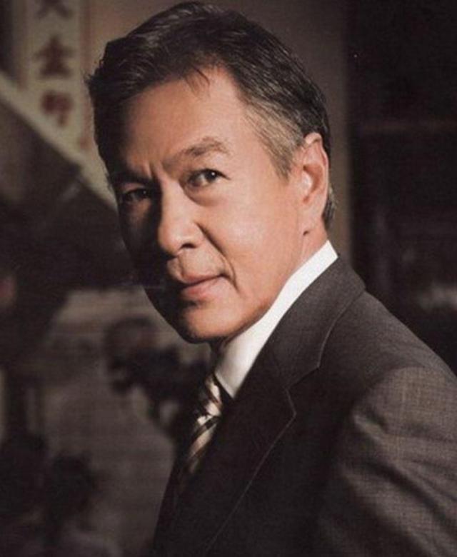 泰国真实的电视剧爱情，泰国电视剧的爸爸妈妈专业户