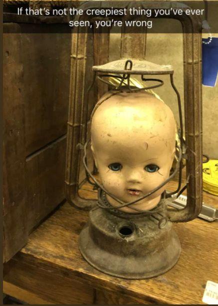 世界十大可怕洋娃娃，7岁女孩晒出绿皮诡异娃娃