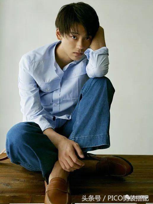 现在流行的穿搭男春夏，春夏职场男士穿搭不能随意