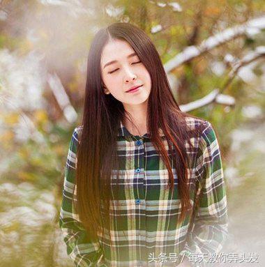 女生中长发最新发型，10款女生中长发散发发型