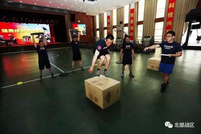 各兵种军人训练超燃，直击第75集团军某旅多兵种联合训练