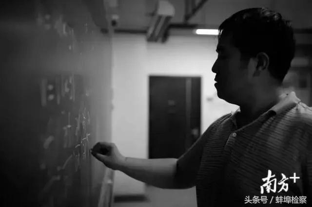 奥数是不是不按正常思维想的，奥数天才坠落之后风靡朋友圈