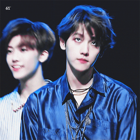 边伯贤啵啵虎，母胎中的人气王