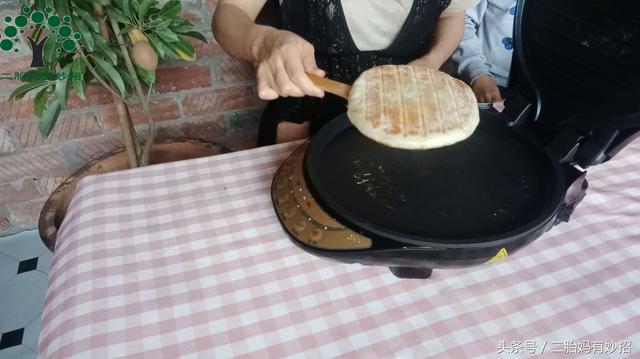 自制发面糖饼,懒人也能做发面糖饼 自制发面糖饼,懒人也能做发面糖饼