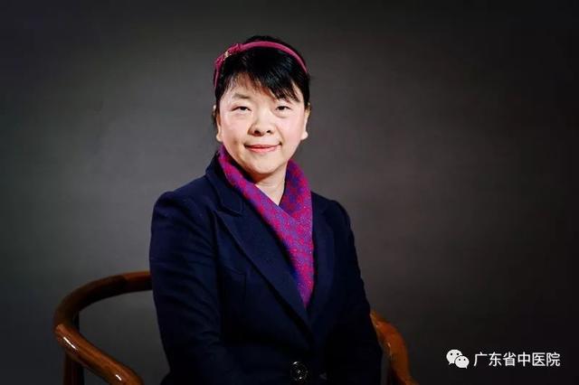 四大仙草石斛，话说补土拨开九大仙草之首