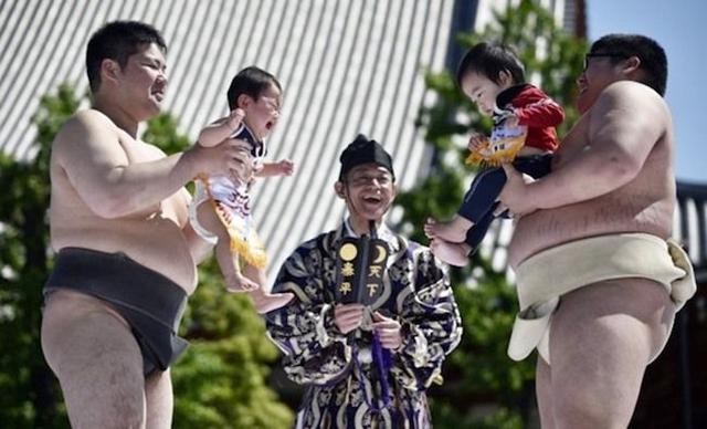 相扑运动员图片，日本史上最强相扑（日本唯一本土相扑横纲退役）
