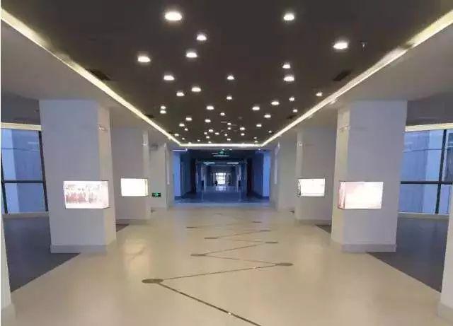 西安工业大学图书馆，最美高校图书馆排名