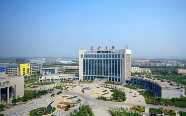 西安工业大学图书馆，最美高校图书馆排名