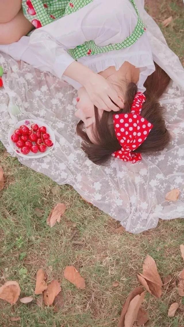 晚安爱情短句180518：喜欢不易，合适更难