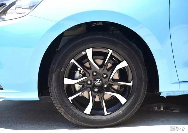 10万左右家用轿车排行榜，10万以内要买辆尺寸大的轿车