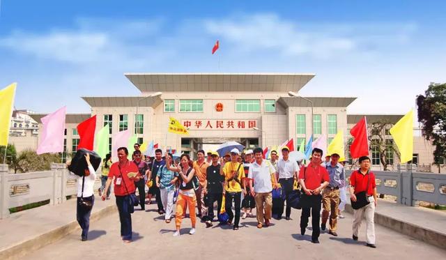 东兴市第二中学，东兴越南特色美食攻略