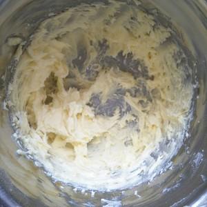 自己做椰蓉球的做法，制作超简单的零食新宠