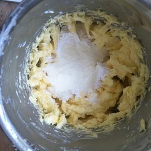 自己做椰蓉球的做法，制作超简单的零食新宠