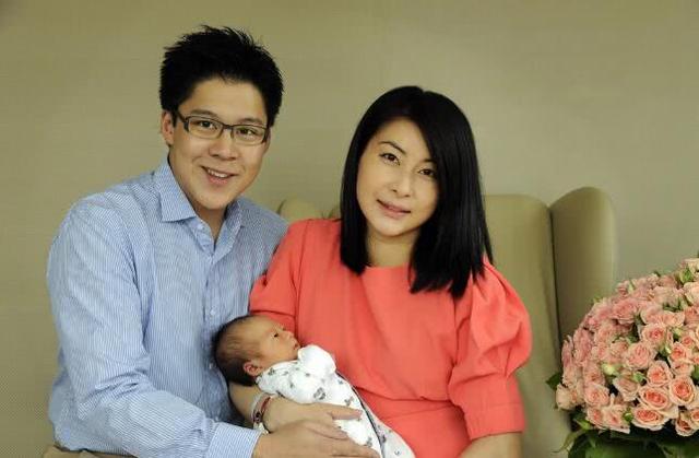 郭晶晶的女儿近照，郭晶晶二胎女儿亮相大众