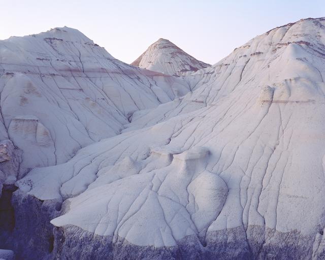 欧洲人像摄影作品，“非黑即白”摄影大师比尔·布兰特