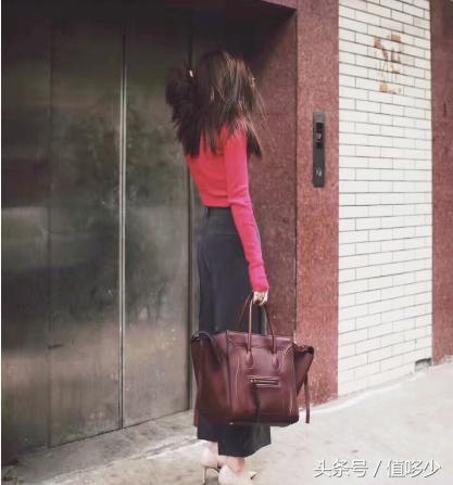 celine笑脸包，celine笑脸包获得的奖项