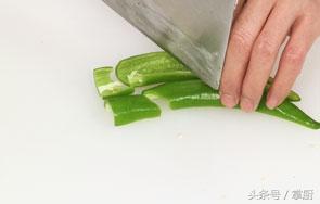 炒牛肉怎么煮又嫩又好吃，这才是炒牛肉正确的做法