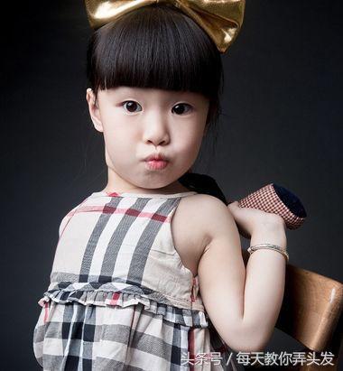简单又适合小学生的发型，12款小学生简单可爱的好看发型