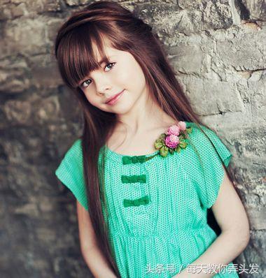 简单又适合小学生的发型，12款小学生简单可爱的好看发型