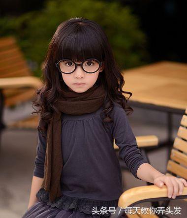 简单又适合小学生的发型，12款小学生简单可爱的好看发型
