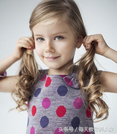 简单又适合小学生的发型，12款小学生简单可爱的好看发型