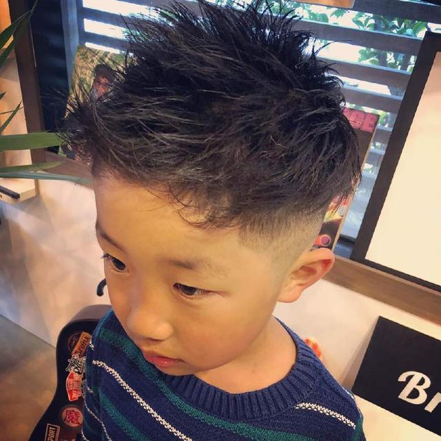 六一儿童节发型最新，六一儿童节小朋友什么发型（39岁蒋欣六一节扎哪吒头卖萌）