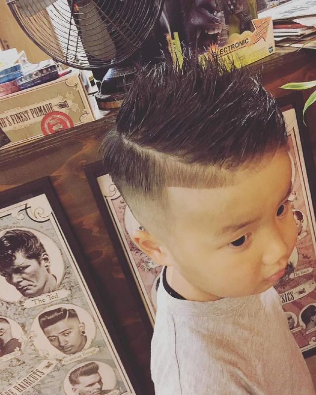 六一儿童节发型最新，六一儿童节小朋友什么发型（39岁蒋欣六一节扎哪吒头卖萌）