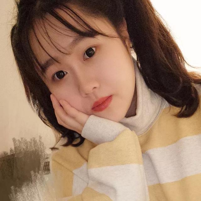 最流行的桃红色口红，涂了这支口红