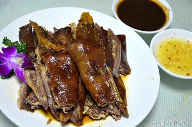 潮州美食之卤鹅老鹅头，一个鹅头价值上千元
