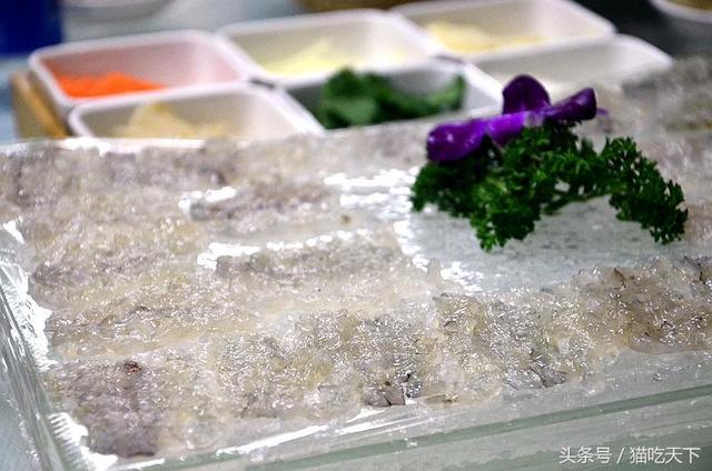 潮州美食之卤鹅老鹅头，一个鹅头价值上千元