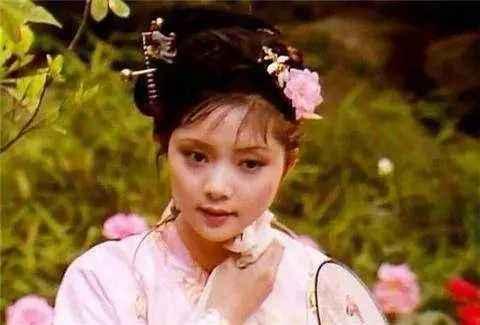 黛玉和宝玉两种葬花方式的意蕴，今日芒种黛玉葬花