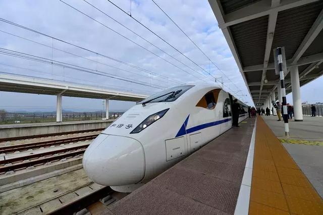 广州到潮汕高铁，广州至潮汕铁路经过什么站