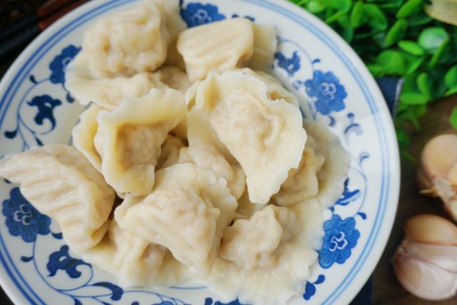 东北最好吃的酸菜馅饺子，东北人最爱的酸菜馅饺子