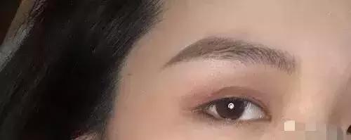 8步打造韩式小清新风格妆容，如何打造韩式清新裸妆