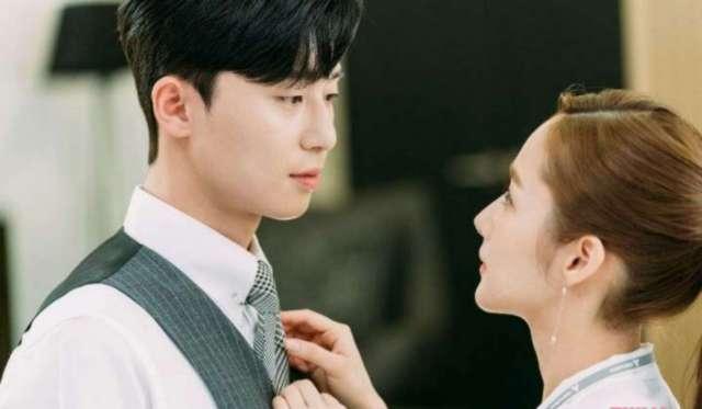 金秘书为什么那样和男主相认，金秘书为何那样双朴cp颜值养眼