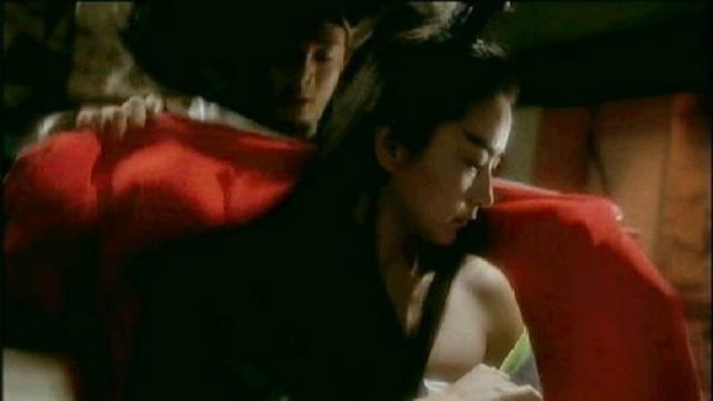 令狐冲武功最后到什么程度，令狐冲与东方不败