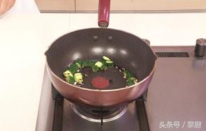 家常酱爆肉的正宗做法，如何炒出正宗的酱爆肉