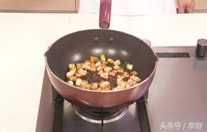 家常酱爆肉的正宗做法，如何炒出正宗的酱爆肉
