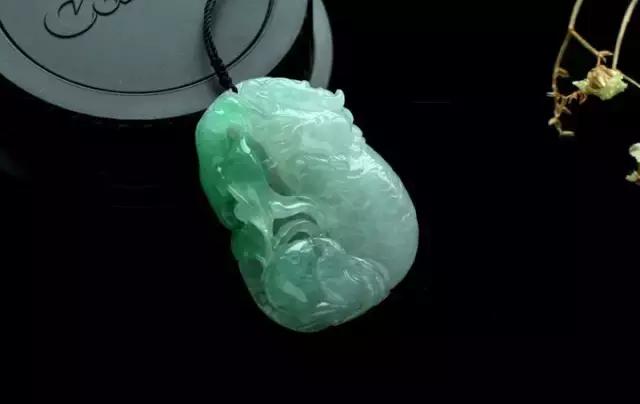 玉石有多少种类，玉石的所有种类（我国有多少种玉石）