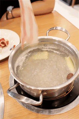 吃烤肉火锅自助餐的攻略，不用吃撑也能回本