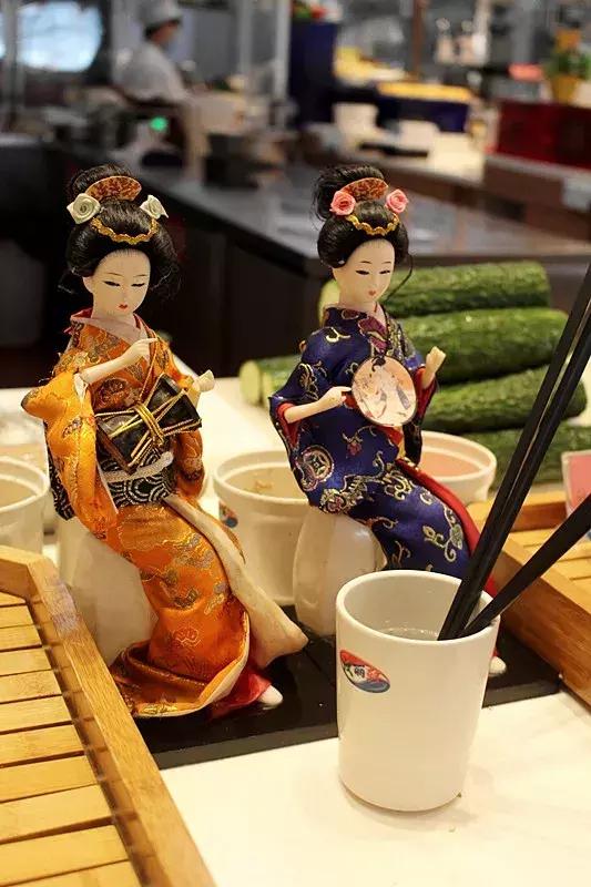吃烤肉火锅自助餐的攻略，不用吃撑也能回本