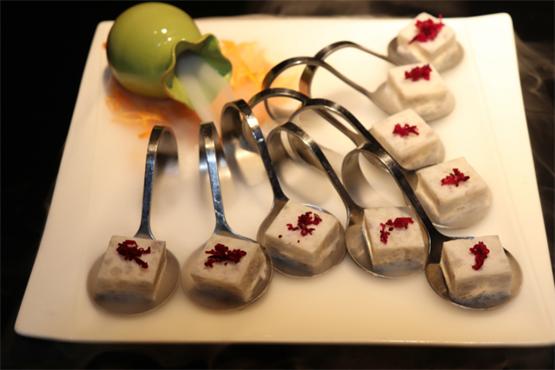 重庆火锅店排名，重庆哪家火锅最出名最正宗