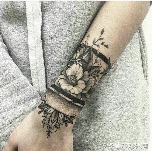 最简单的全臂纹身，《纹身手稿分享》日式整臂纹身