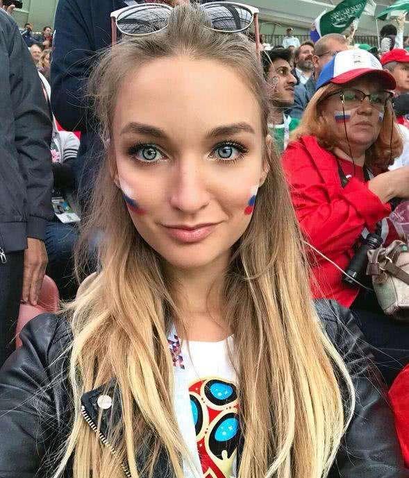 世界杯美女球迷，世界杯惊艳女球迷盘点